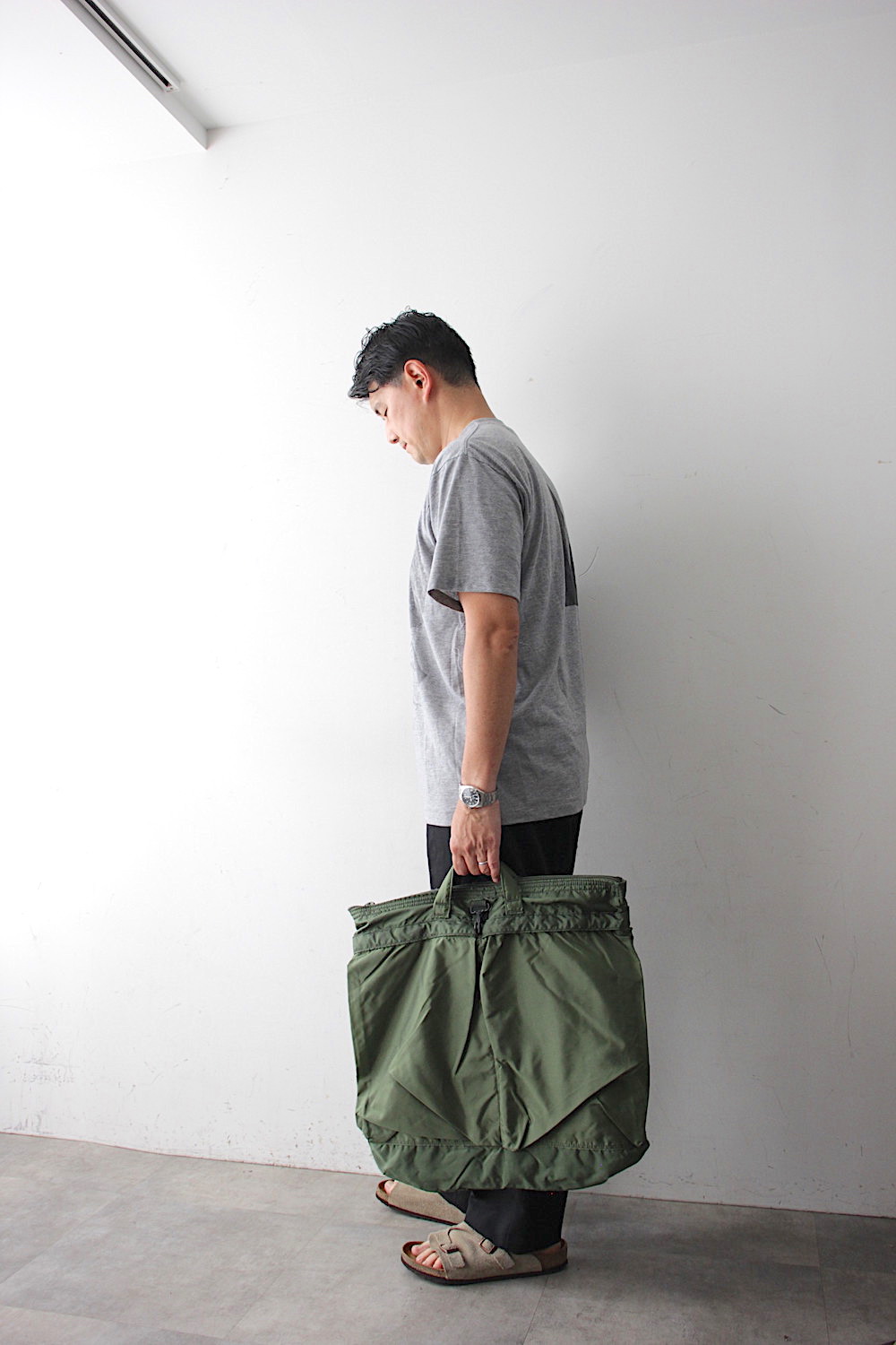 米軍 ヘルメットバッグ オリーブドラブ パッチ付き レア‼️ 【公式通販】