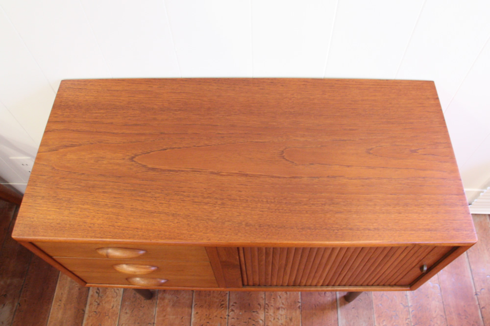 デンマーク 北欧 アンティーク ヴィンテージ木製 ミニキャビネット