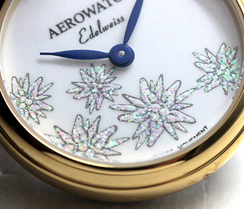アエロ（AERO）/ 蒔絵 / 小花 / 米本有希作 / ペンダントウォッチ