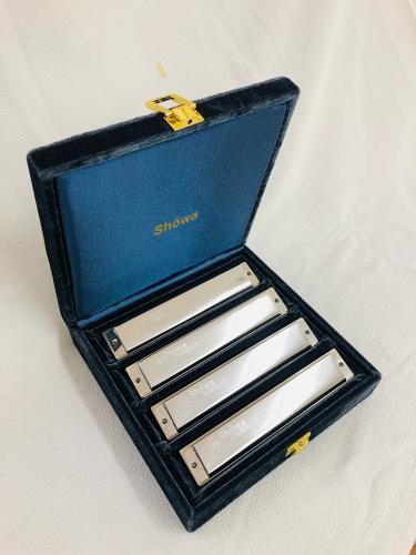 昭和楽器製造 / 複音ハーモニカ Showa21Special 4本セット