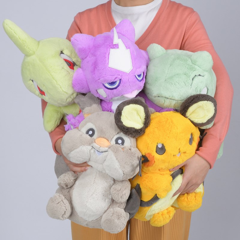 ふわふわでもふもふ！ やわらかな「ふわふわ抱きぬいぐるみ」が