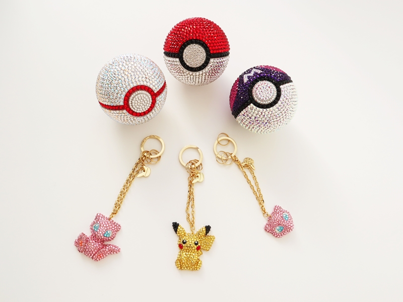 スワロフスキー プレミアボール ポケモン スワロフスキーのクリスタル