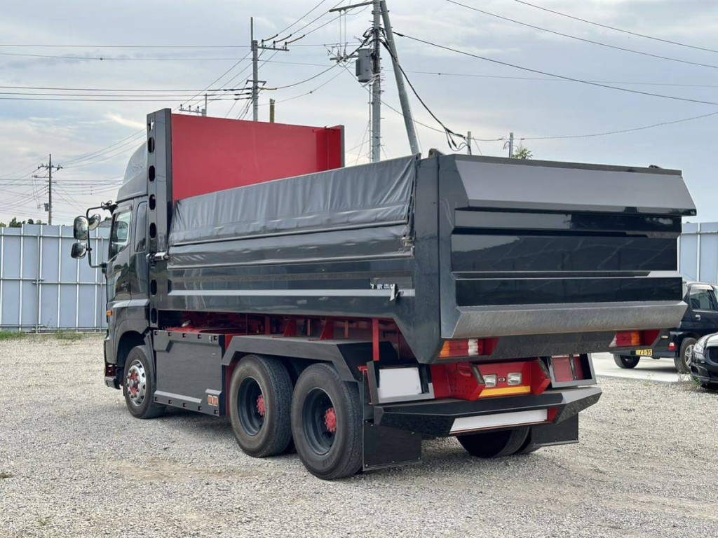 有限会社パークノール商会 / 平成30年式・日野グランドプロフィア