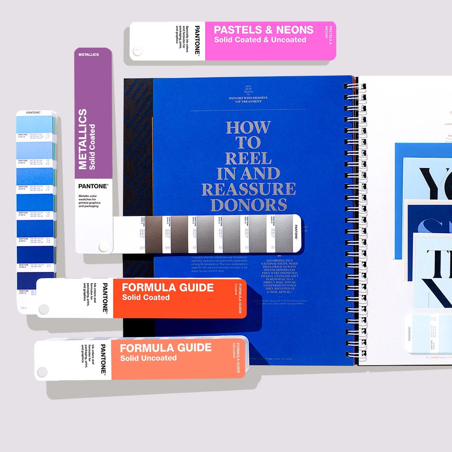 PANTONE® USA | Solid Guide Set - Formula Guide Coated & Uncoated