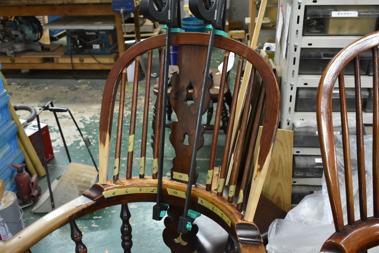 パルテノン アンティーク / アンティークらしい味わいが魅力のダブル