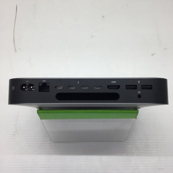 Macデスクトップ Mac mini 2018 i7/32GB/1TB Macデスクトップ Mac mini