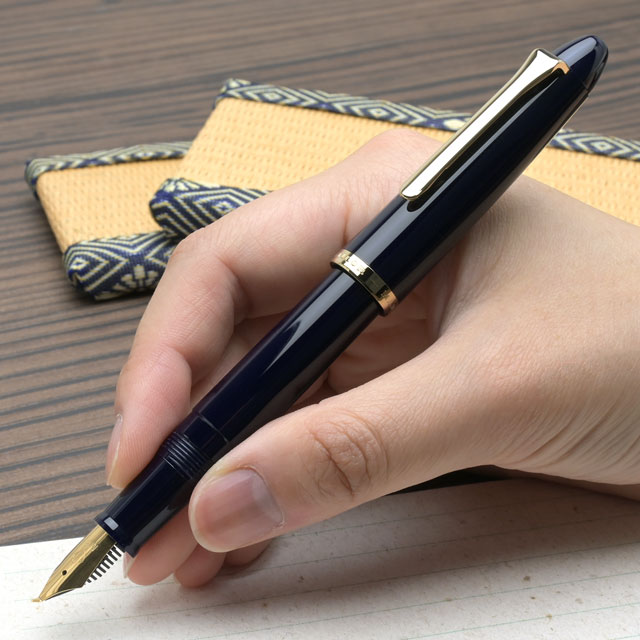 新品】D.Gray-man sailor 万年筆 Tim×ふでdeまんねん 新品】D.Gray