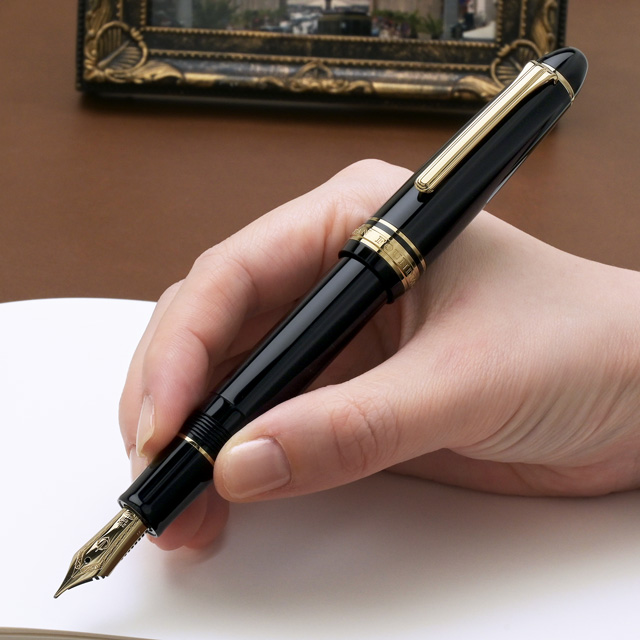 SAILOR 万年筆 ワインレッド 21K SAILOR 万年筆 ワインレッド 21K プロ