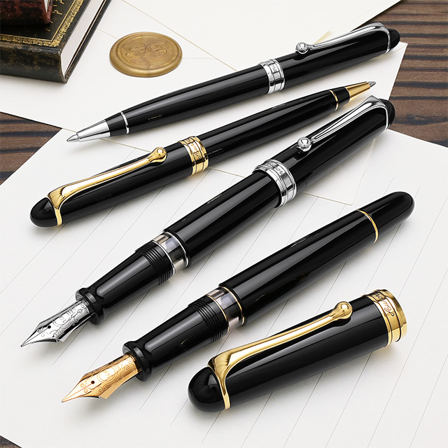 AURORA（アウロラ） 万年筆 88 ブラックGT | ペンハウス