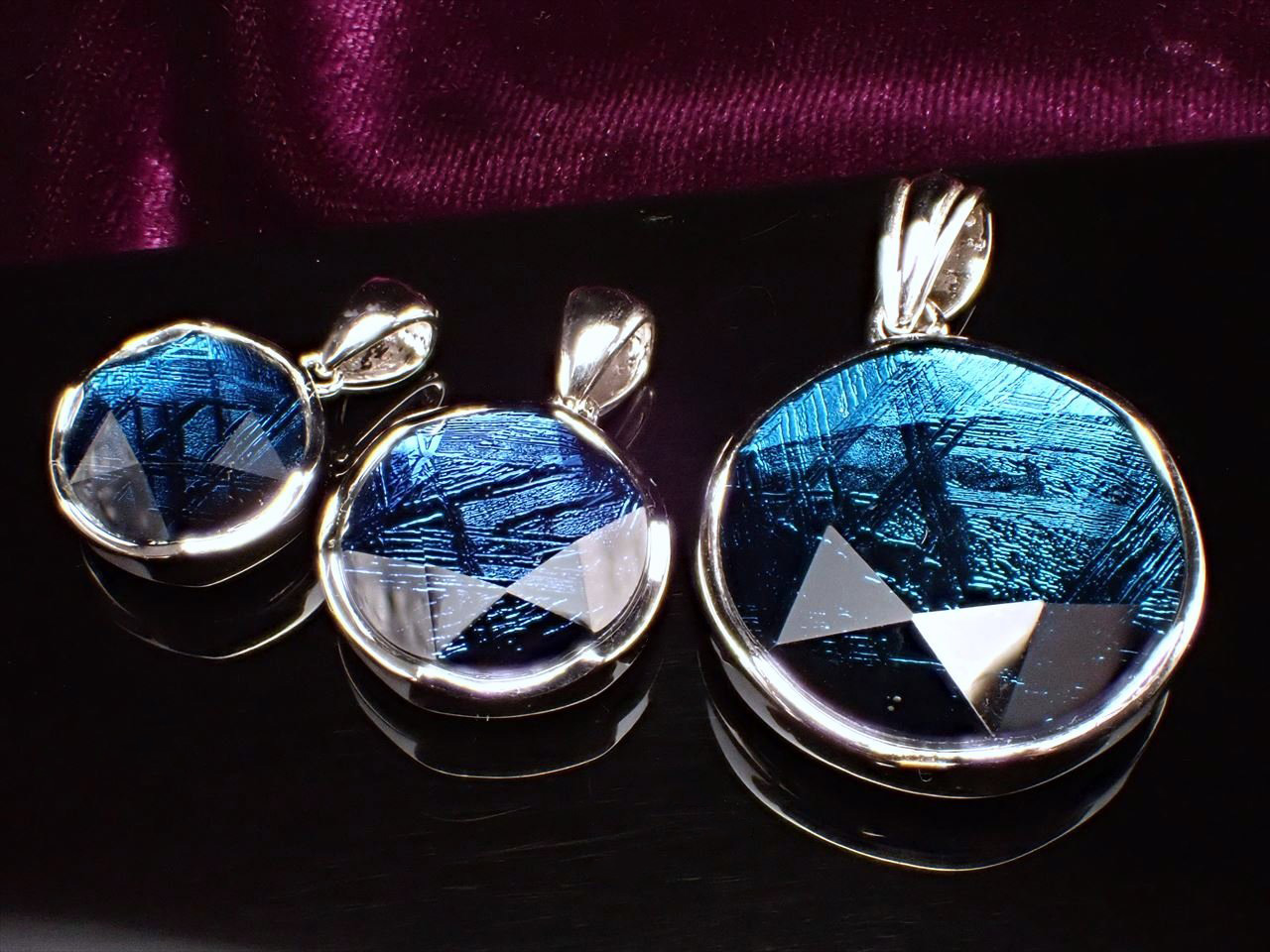 ナデシコ 究極品質 レインボーアンモライトとシルバーギベオンの六芒星