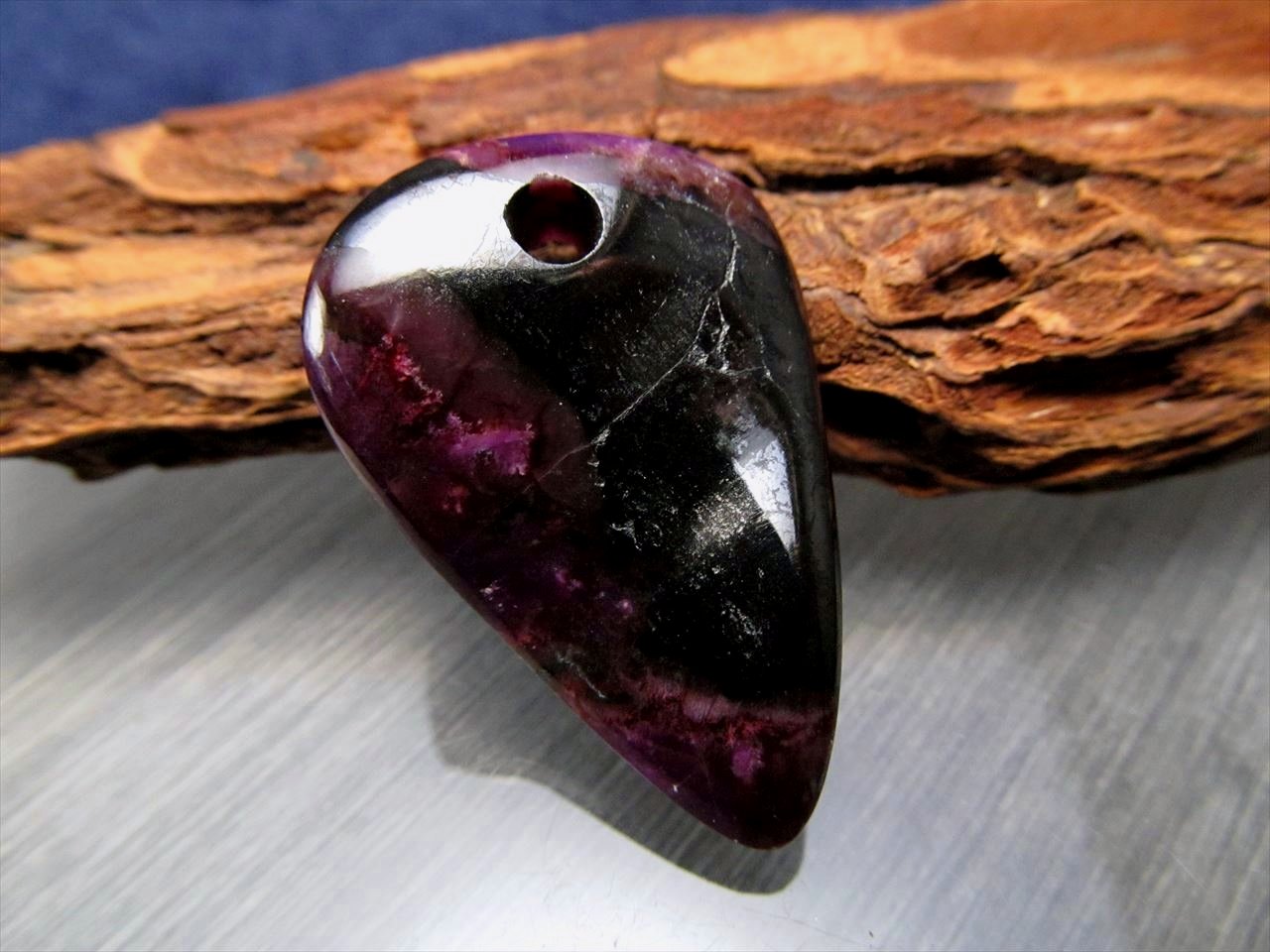 ☆超人気！☆お値打ち品！☆日本人に縁のある石☆1点物☆スギライト