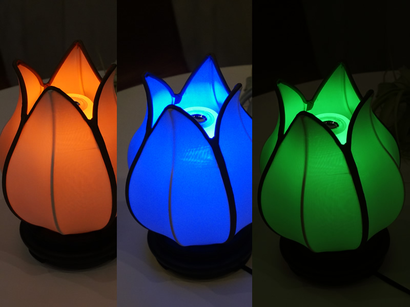 ソニー、“LED電球スピーカー”にステレオ再生や調色も可能な新モデル