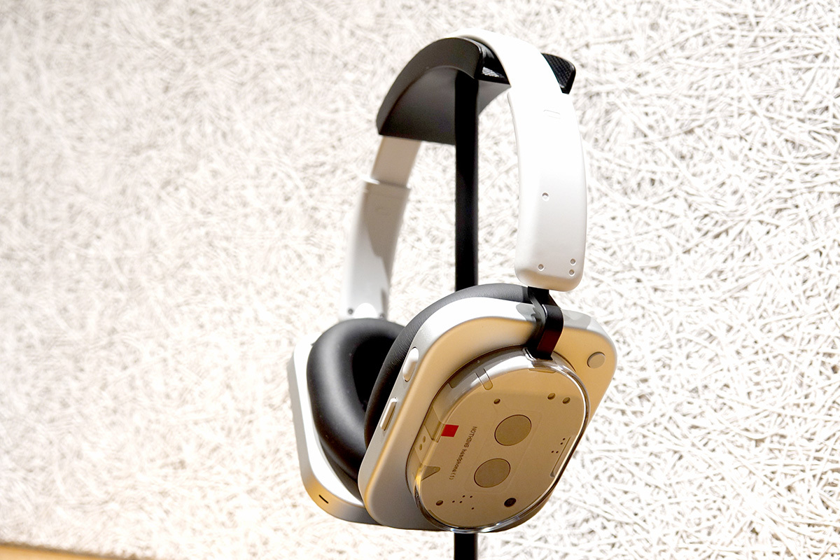 Nothing初のワイヤレスヘッドホン「Headphone (1)」。KEFとサウンドを