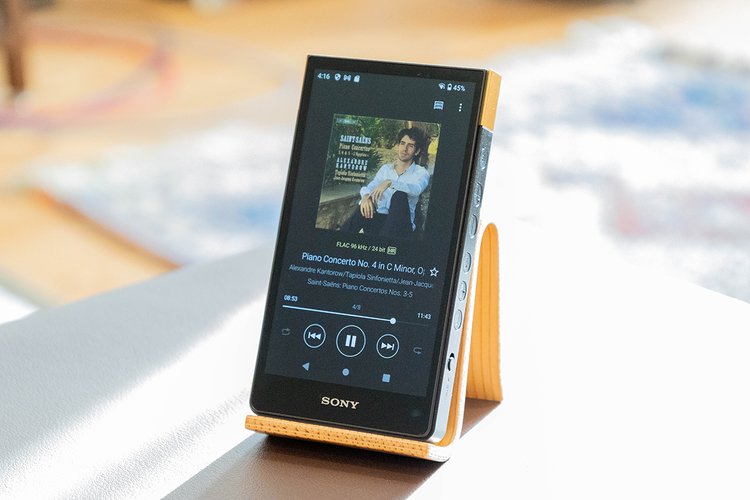 ウォークマン「NW-ZX707」ロングランレポート。「ウォークマンでなけれ