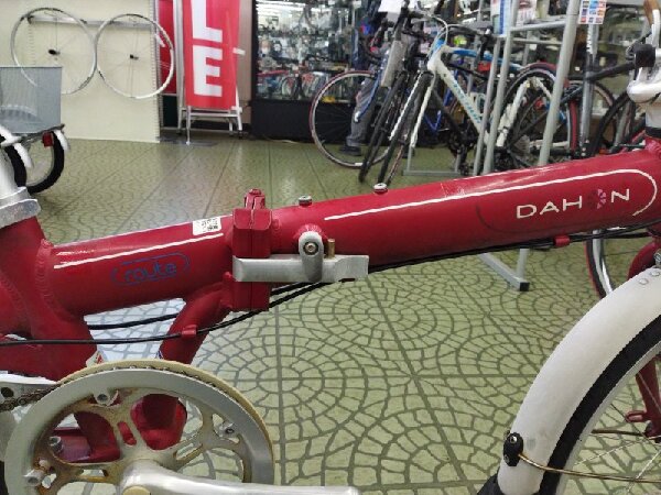 新生活におススメ！DAHON route 折り畳み自転車 の紹介です