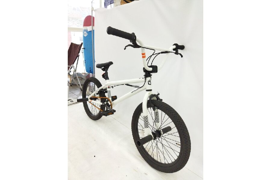 誰でも気軽に乗れる見せるBMX! DOPPELGANGER DX20-WH BMX のご紹介です