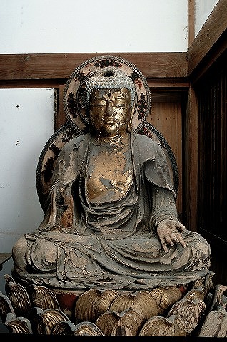 木造釈迦如来像及び両脇侍坐像／千葉県