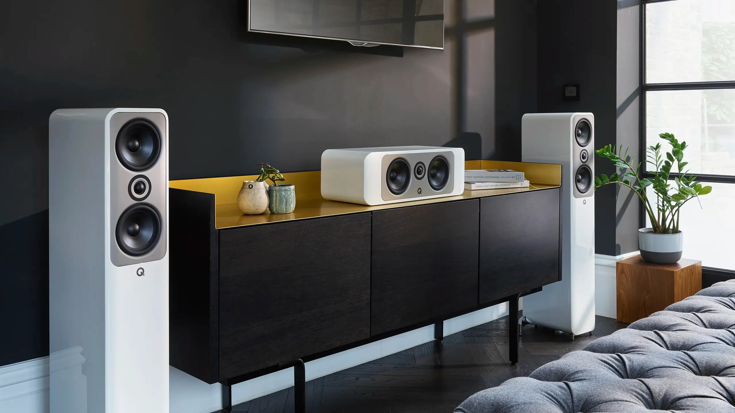 Q Acoustics Concept Series – QAcoustics