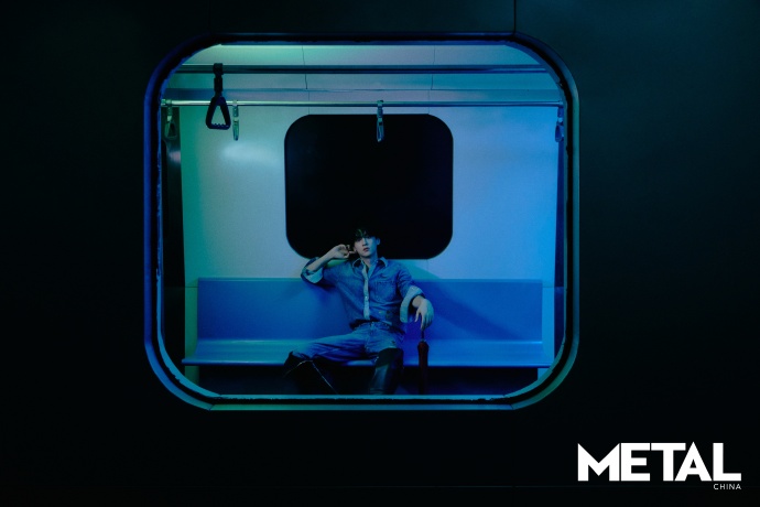 香港で購入 中国人作家の作品 moin-moin_2206dh329