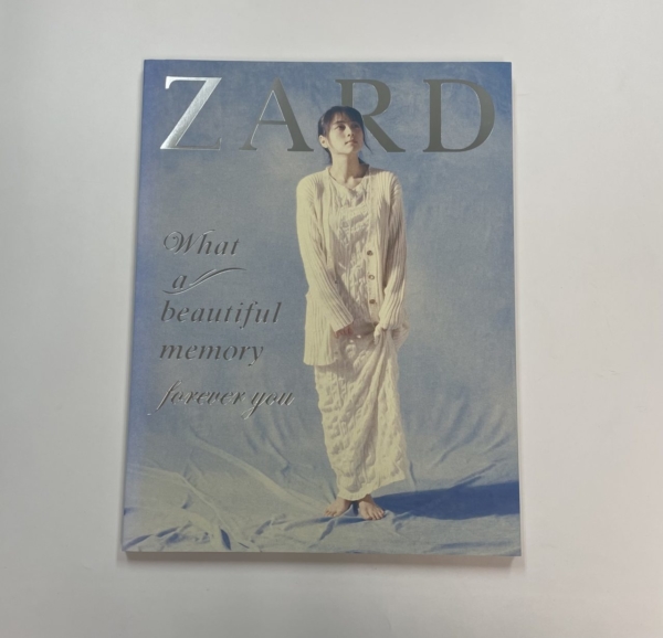 ZARD 心を開いて ポスター B5 色褪せあり ZARD 心を開いて ポスター B5