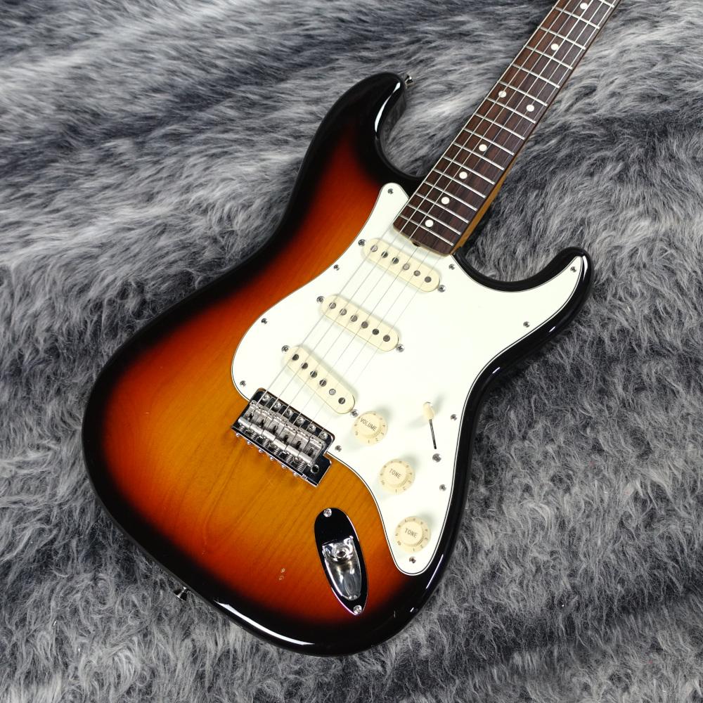 ギター Fender Japan ST62 3TS T061555 ギター Fender Japan ST62 3TS T061555 ギター Fender Japan ST62 3TS