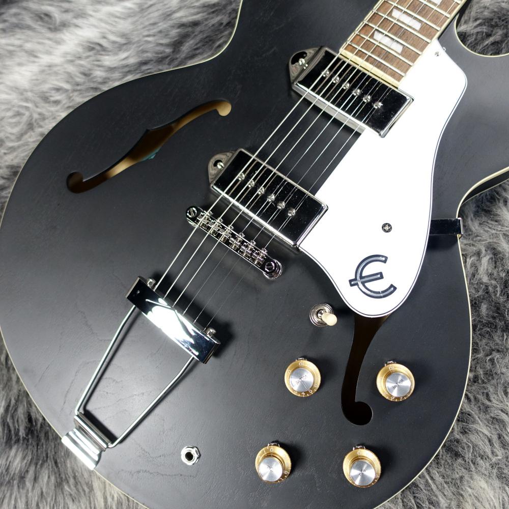 【新品弦張替済】Epiphone CASINO WORN ロック式ペグ ブラック Epiphone Casino Worn Worn Ebony エレキギター 初心者14点セット 充電