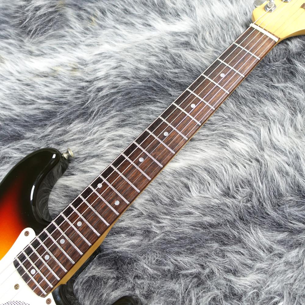 Fender ストラトキャスター Champ アンプ内蔵 ギター サンバースト
