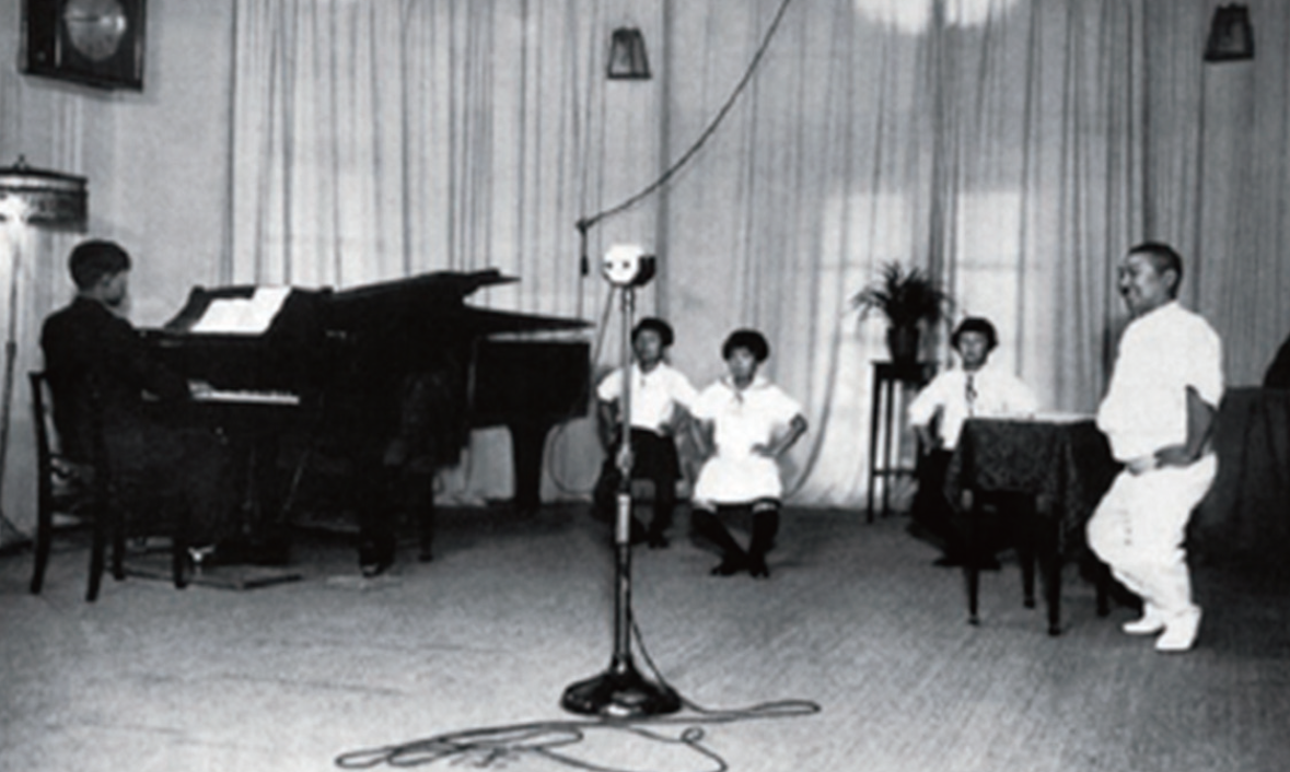 ラジオ体操の歴史 | NPO法人全国ラジオ体操連盟