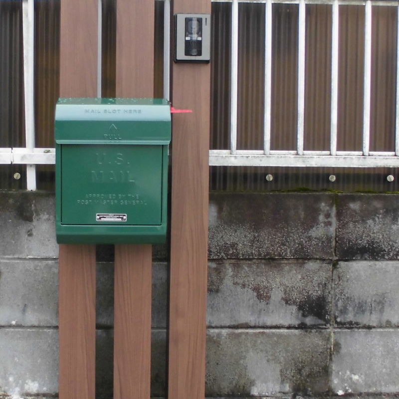 壁掛け式郵便ポスト「アートワークスタジオ（ARTWORKSTUDIO）Mail box