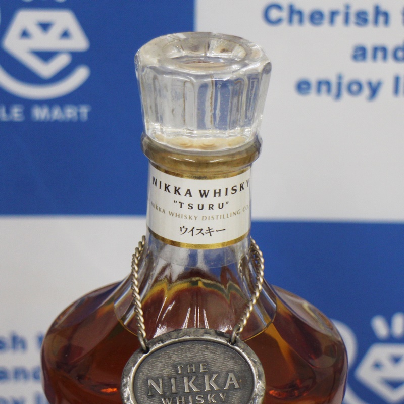 同梱OK商品】NIKKA WHISKY ニッカ ウイスキー 鶴 スリムボトル 700ml