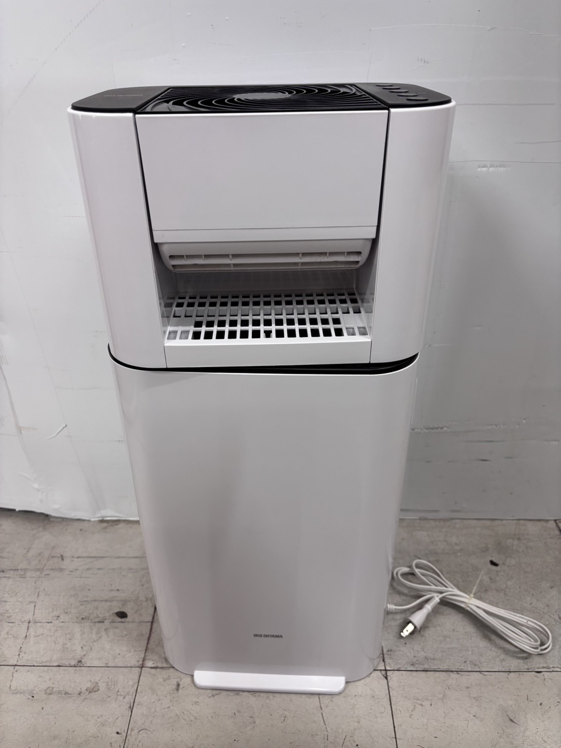 アイリスオーヤマ 除湿機 IJJD-150-W 2025年製【美品】 美品】アイリス