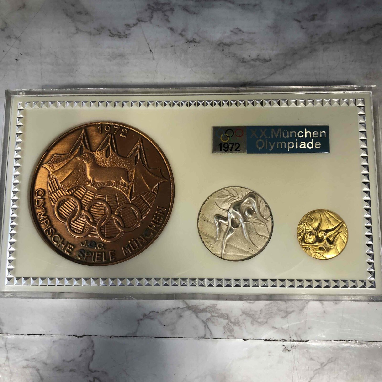 ミュンヘンオリンピック 公式記念金メダル 10K 約35g ケース、説明書付