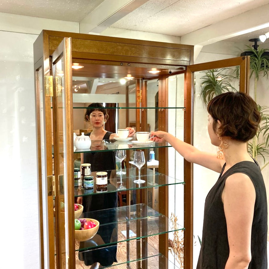 domani カリモク ドマーニ モーガントン キュリオケース カップボード