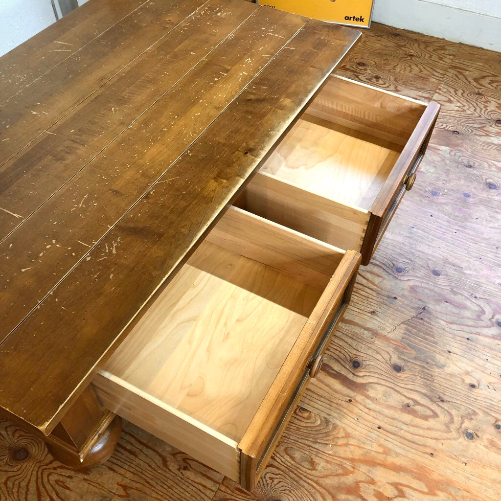 イーセンアーレン / ETHAN ALLEN ツードロアーリビングテーブル 収納付