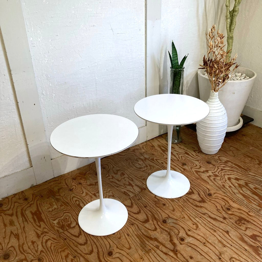 Knoll□オーバルサイドテーブル チューリップテーブル エーロ