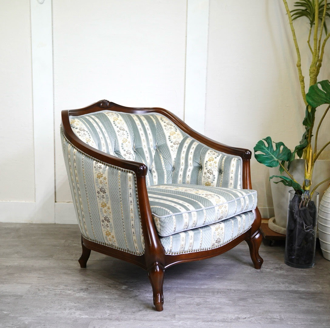 ⑦北欧レトロ マルニ木工 木製椅子 鋲打ちダイニングチェア ロビー