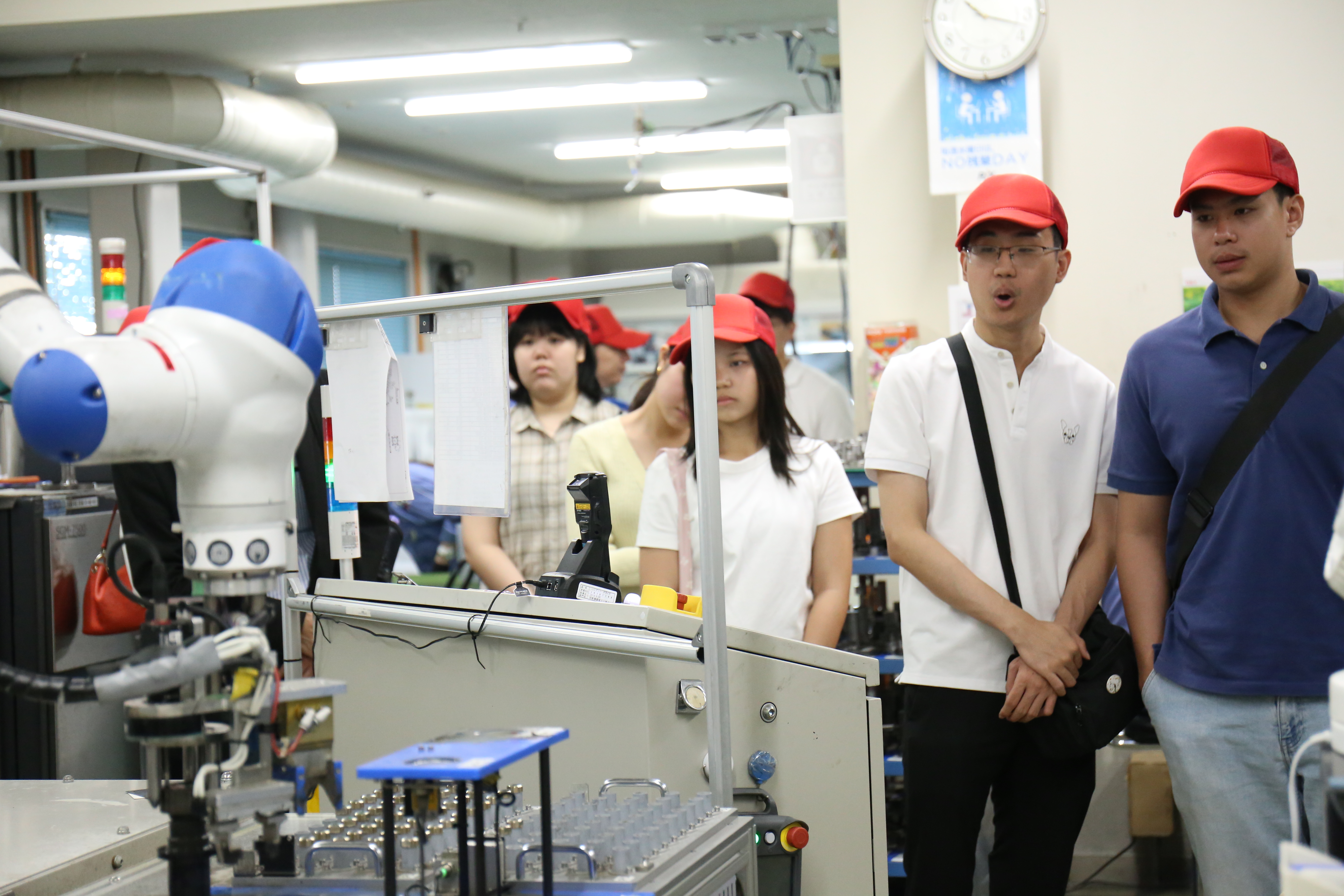 カセサート大学（タイ）の学生に当社施設を見学いただきました