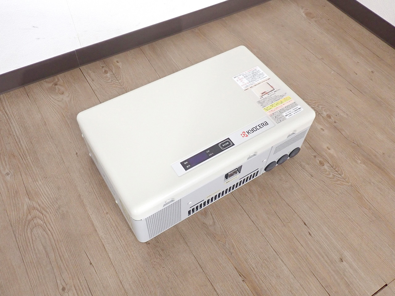 QCELLS ソーラーパワーコンディショナー 未使用 QCELLS ソーラーパワー