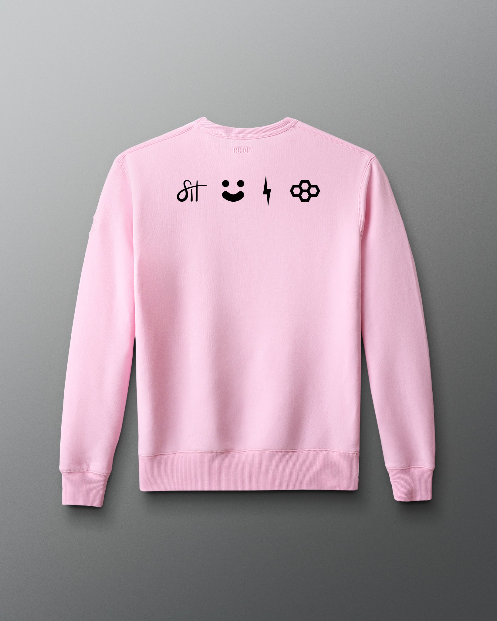 Sarah Hildebrandt Crew – Classic. Confident. | RUDIS | RUDIS