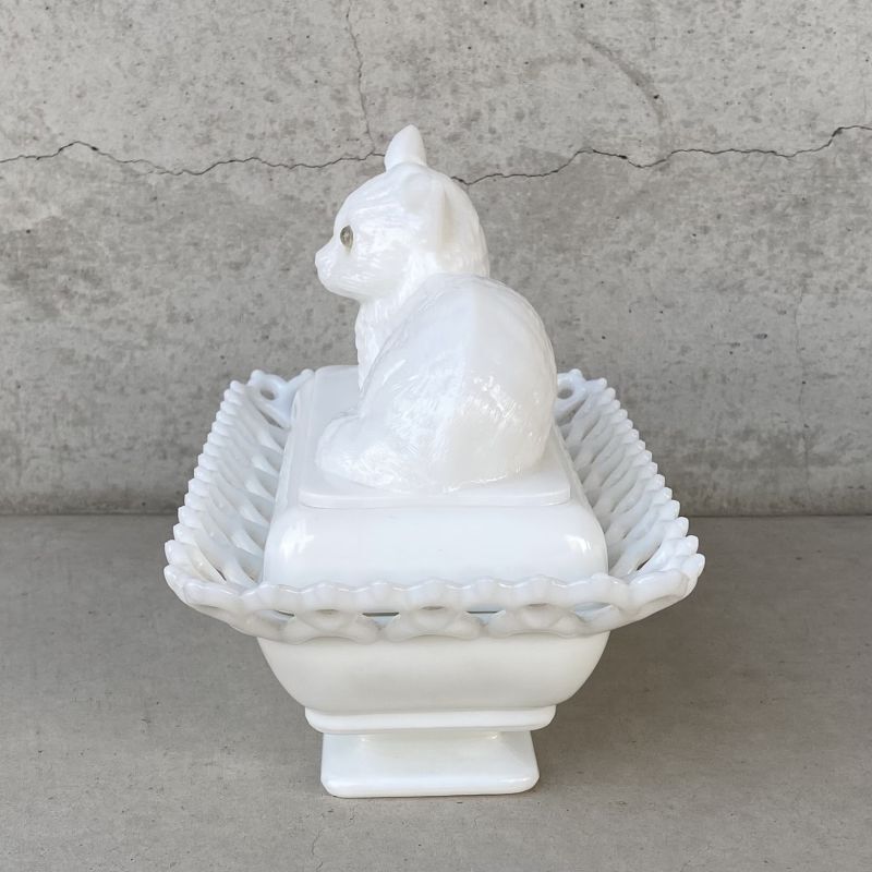 VINTAGE ANTIQUE WESTMORELAND MILK GLASS CAT ヴィンテージ