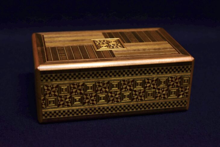 KARAKURI BOX カラクリ箱 板倉組箱 安兵衛 亀井明夫 パズル 希少