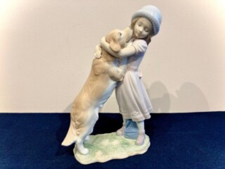 リヤドロ 『犬と少女 待ってたよ！』 ｜骨董品買取 緑和堂