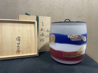 秦蔵六 『立鼓式 塗壷銅花器』 買取価格相場｜骨董品買取 緑和堂