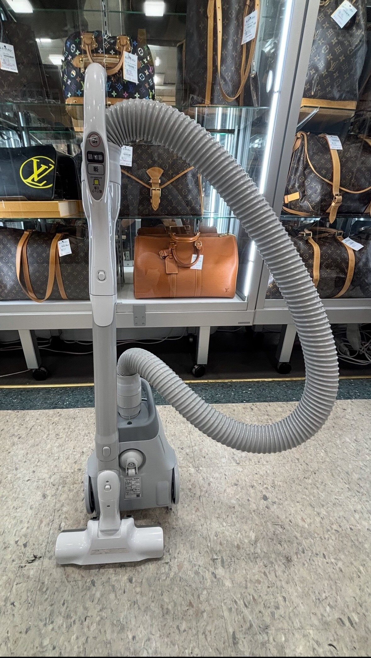 パナソニック 軽量 紙パック式掃除機 MC-PJ22A 2024年製 Panasonic 紙