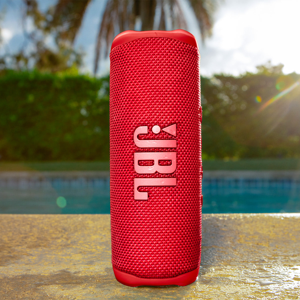 JBL Flip 6 Portable Waterproof Speaker (Red) | World Wide Stereo