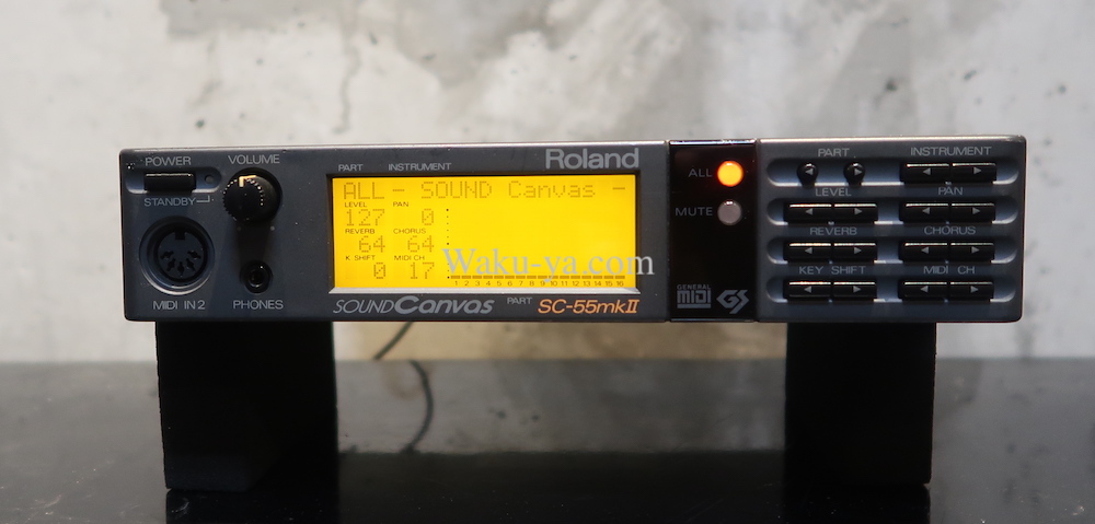 Roland MIDI音源モジュール Roland SC-55mkII (動作品 MIDIシリアル