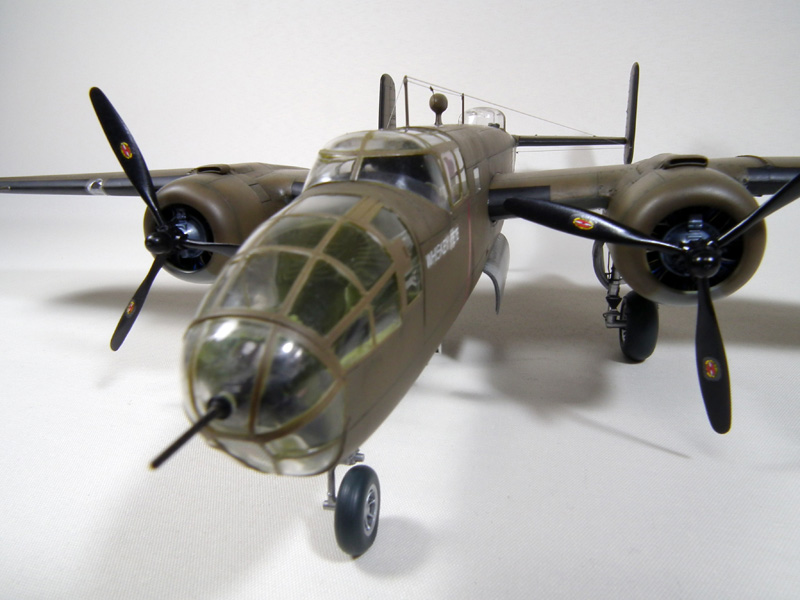 ノースアメリカンB-25Bミッチェル (アキュレイトミニチュア 1/48)