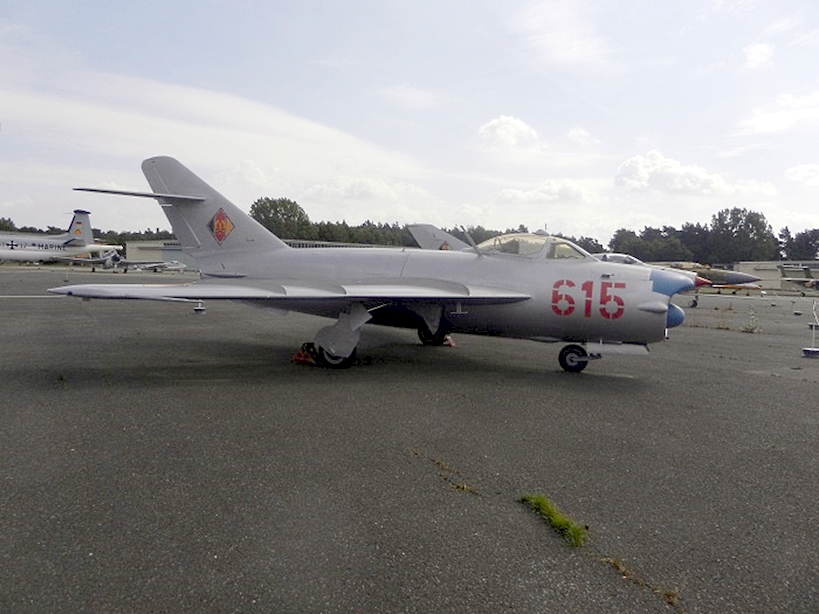 希少 美品 ソ連軍 MiG15/MiG17戦闘機 光学式照準器 ソ連製