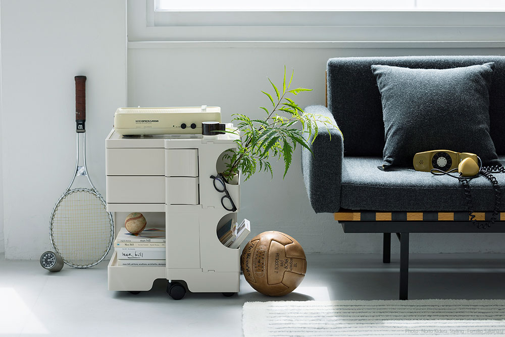 正規品・中古】ボビーワゴン 2段3トレイ ホワイト おまけ付き ボビー