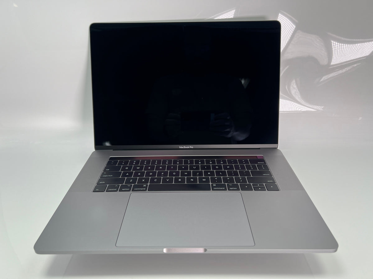 MacBook Pro 15 inch スペースグレイ MacBook Pro (15-inch, 2017